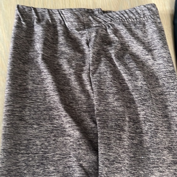 Set of 4 leggings size 10/12 - Picture 5 of 9